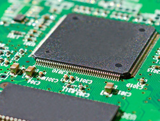 macro photo of a chip and chip