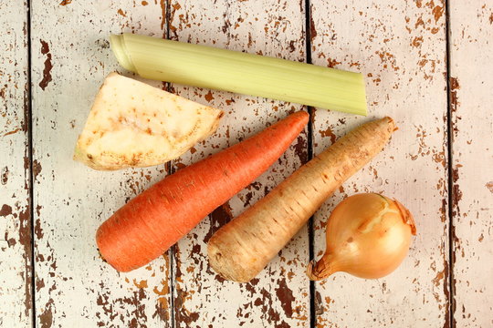 Vegetables to make broth: celery, carrot, parsley root, onion, leek.