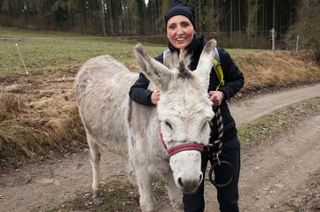 Mein Freund der Esel -Mit Esel unterwegs in Thüringen. Eselwanderungen werden zunehmend beliebter