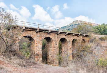 Fototapeta premium Historic Five Arch Railway Bridge near Waterval Boven