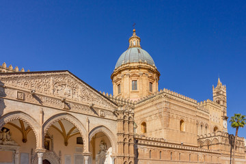 Fototapeta na wymiar Palermo Cathedral church architecture, Italy, Sicily