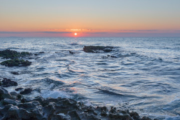 Naklejka premium Sunrise on the sea