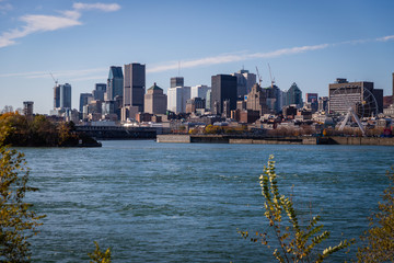 Naklejka premium Montreal Skyline