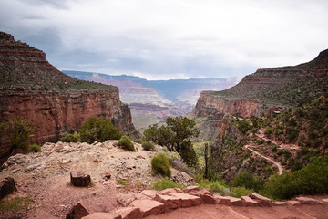 view from bright angel trail at the grand canyon