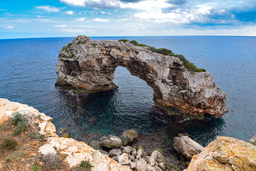 Felsentor Es Pontàs auf der Insel Mallorca