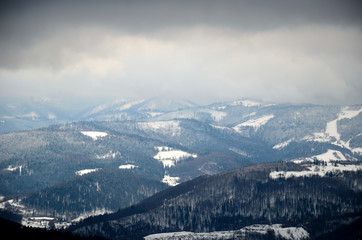 Fototapeta na wymiar Beskid Śląski, Ustroń, zima