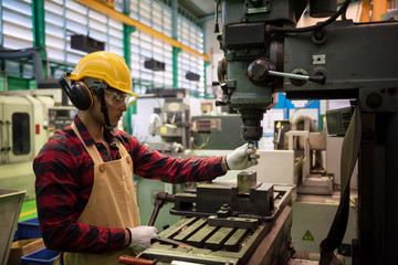Fototapeta na wymiar Factory worker check qc of machinery