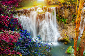 Obraz na płótnie Canvas Beautiful waterfall in deep forest
