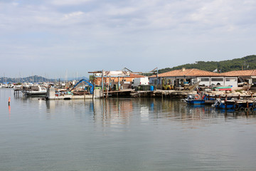 Fototapeta na wymiar docks - small fishing port