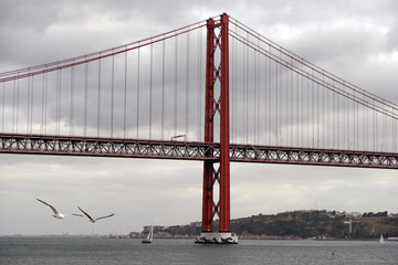 bridge portugal