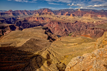 Fototapeta na wymiar Grand Canyon view from the west side of Skeleton Point along the South Kaibab Trail on the south rim.