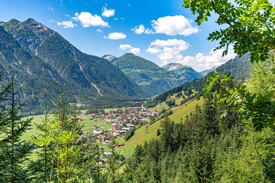suspension bridge in Holzgau on the Lechweg in Austria