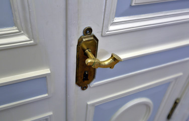 Beautiful brass alloy door handle retro design