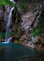 Fototapeta na wymiar Lunga esposizione scattata alla famosa cascata di Gordena in Val Borbera (AL).