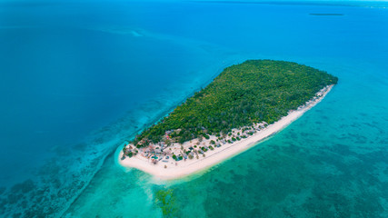 Fototapeta na wymiar aerial view of the bawe island, Zanzibar