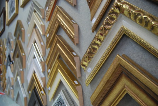Pared con molduras