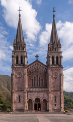 Fototapeta na wymiar Covadonga´s Basilica in Asturias, Spain