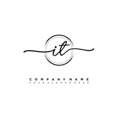 IT Initial handwriting logo design with brush circle lines black color. handwritten logo for fashion, team, wedding, luxury logo.