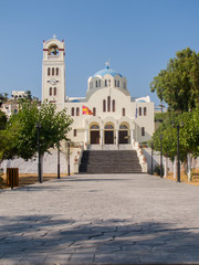 Fototapeta na wymiar Old church in the city of Santorini