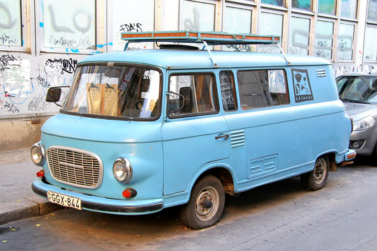 Barkas B1000