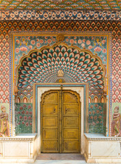 Fototapeta na wymiar peacock gate India Jaipur city palace