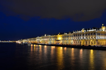 Fototapeta na wymiar An evening on Neva river in Saint-Petersburg, Russia