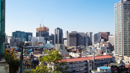 Fototapeta na wymiar panoramic view of houses in Seoul city on autumn