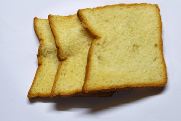 sliced ​​wheat bread with white back