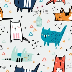 Fotobehang Katten Naadloos kinderachtig patroon met inkt getekende katten in verschillende poses. Creatieve kinderen hand getekende textuur voor stof, verpakking, textiel, behang, kleding. vector illustratie