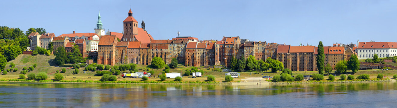 Panorama of historic granaries in Grudziadz at the Vistula River in northern Poland. Situated in the Kuyavian-Pomeranian Voivodeship