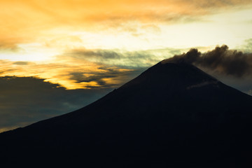 sunset active volcano popocatepetl