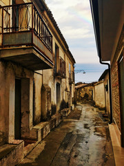 Fototapeta na wymiar Small semi abandoned village in Calabria.