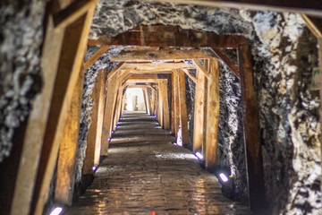 Fototapeta na wymiar mine corridor prespective horizontal