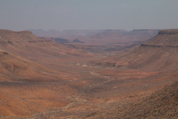 Fototapeta na wymiar On the Etendeka Plateau with view of the Klip River valley, Grootberg, Namibia, Africa
