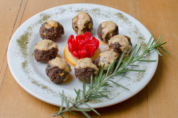 meatballs with tomato and potatoes