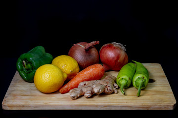 Obraz na płótnie Canvas fruits and vegetables on white background