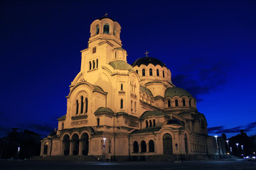 Fototapeta na wymiar ブルガリア　夜のアレクサンドル・ネフスキー大聖堂