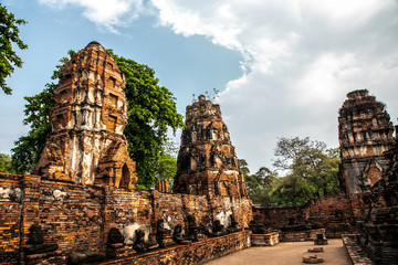 Fototapeta na wymiar Wat Maha That, Ayutthaya historical park, Thailand