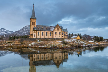 Fototapeta premium famous vagan church at kabelvag, norway