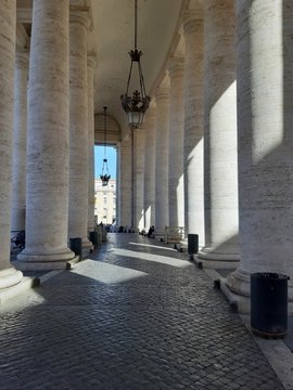 Vaticano - Uscita del Colonnato