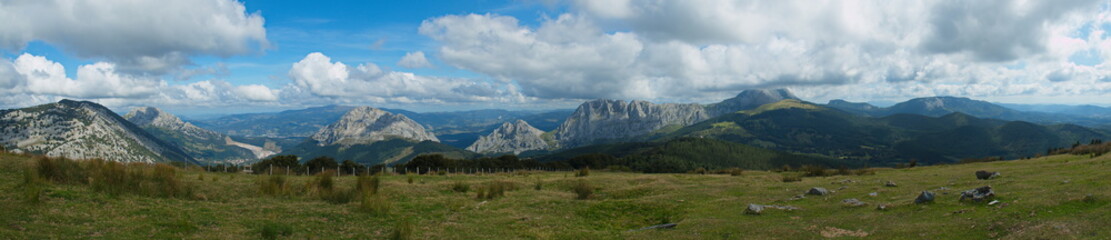 Fototapeta na wymiar Panoramic view of mountains in Urkiola National Park from viewpoint Saibi in Spain,Europe