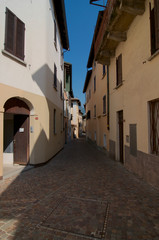 Fototapeta na wymiar Caslano village center alley