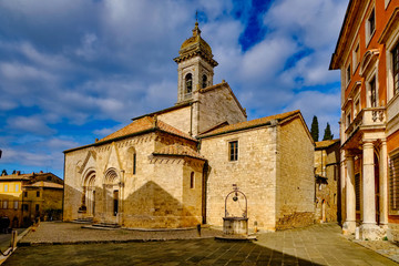 Fototapeta na wymiar San Quirico is a walled village situated in the Val d’Orcia, in southern Tuscany, halfway between Pienza and Montalcino. The village has Etruscan origins 