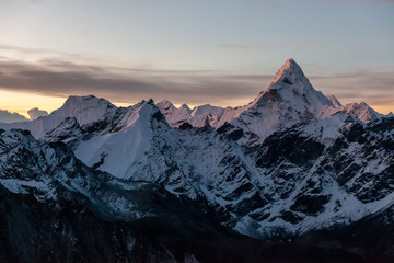 Fototapeta na wymiar Sunrise over Ama Dablam Mountain, Sagarmatha national park, Himalayas, Nepal