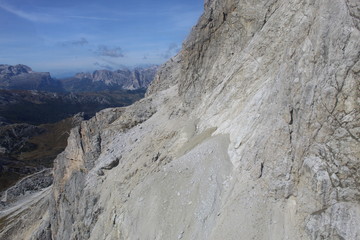 Fototapeta na wymiar Wonderful mountain view by Rifugio Lagazuoi