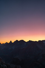 Fototapeta na wymiar Sonnenaufgang über den Allgäuer Bergen - Allgäuer Alpen