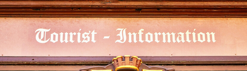 Obraz premium Tourist information as text in Old German script.