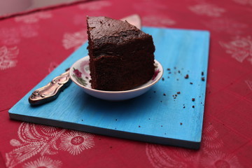 Dark chocolate cake