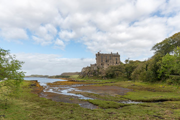 Fototapeta na wymiar Dunvegan Castle on the Isle of Skye in Scotland