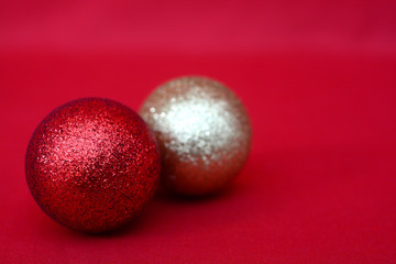 red and yellow christmas balls